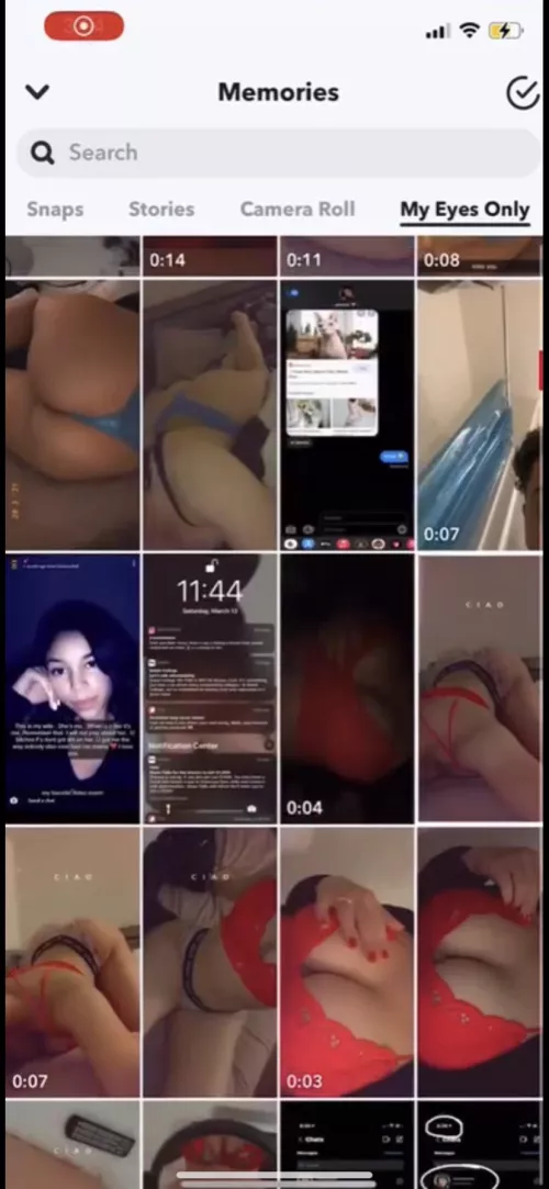 doing snapchat hacks all day hmu serious inquiries only!!