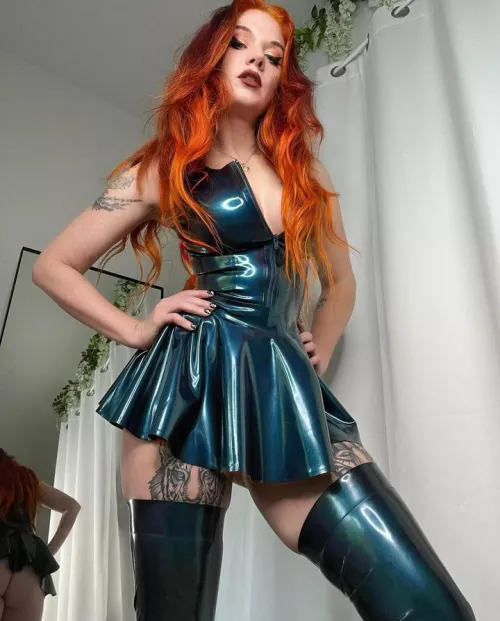 [F] Did you like my black latex?