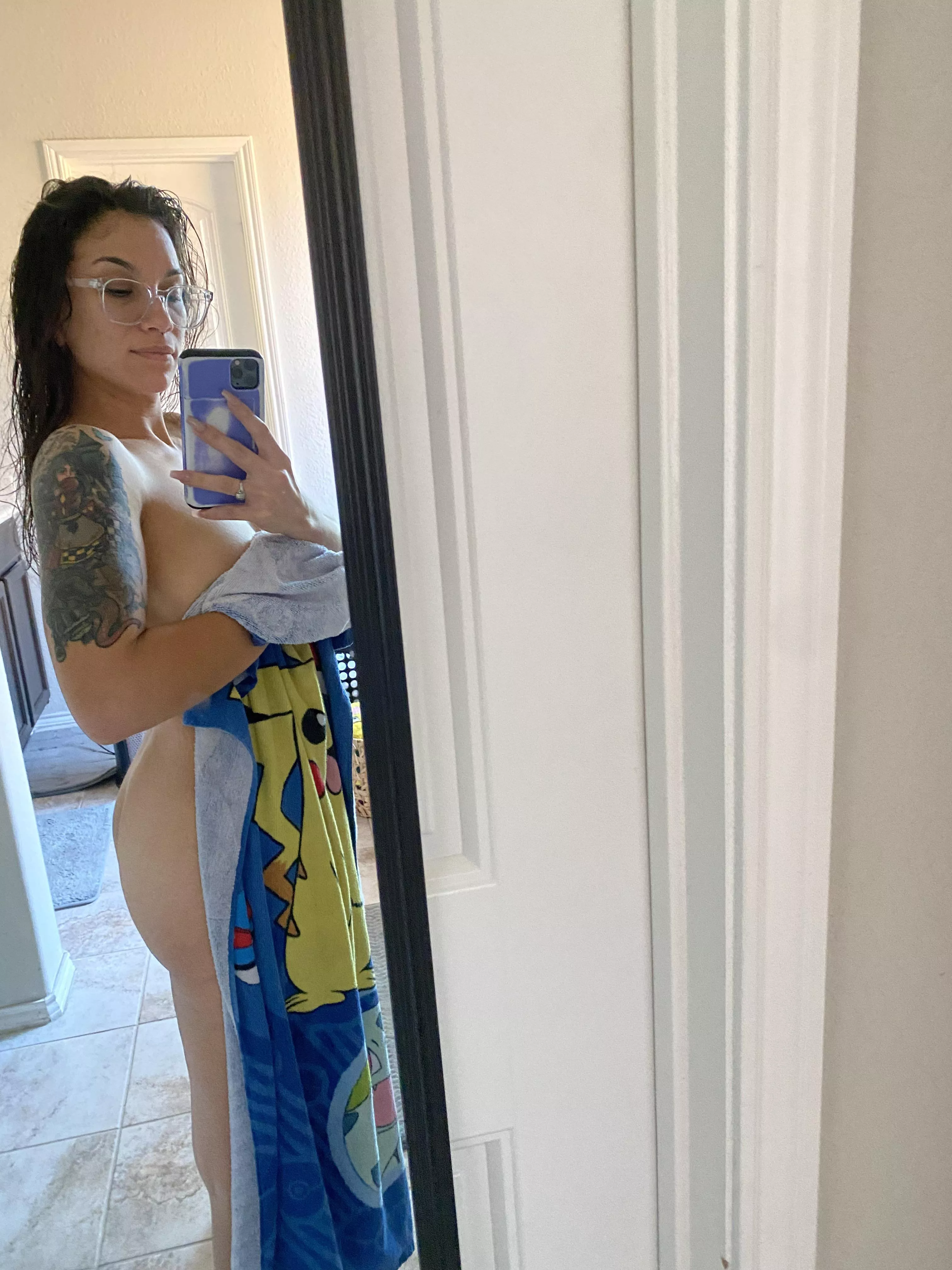 [F] Y’all heard Ash became a Pokemon Master after 25 years? And Pikachu dealt the final blow?!