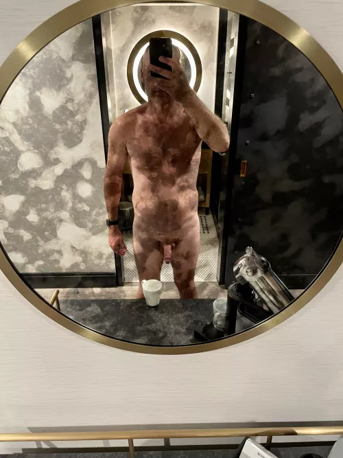 Fancy hotels with fancy mirrors