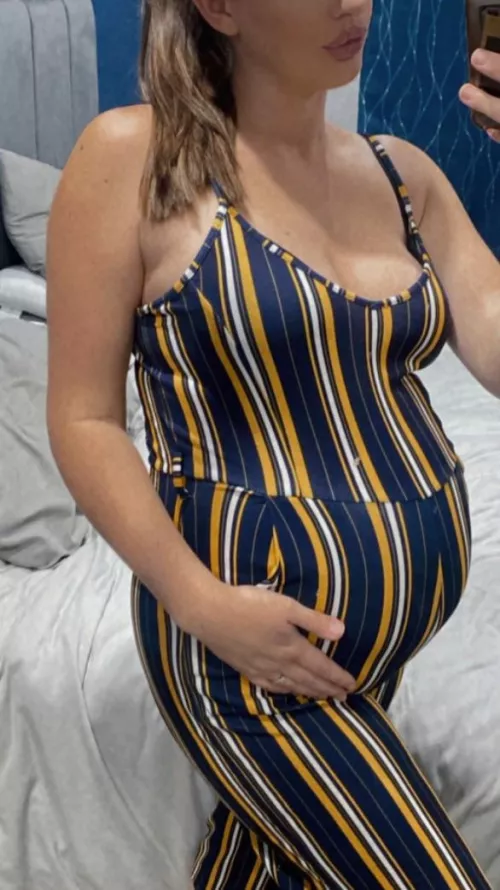 Feeling good at 28 weeks 😜