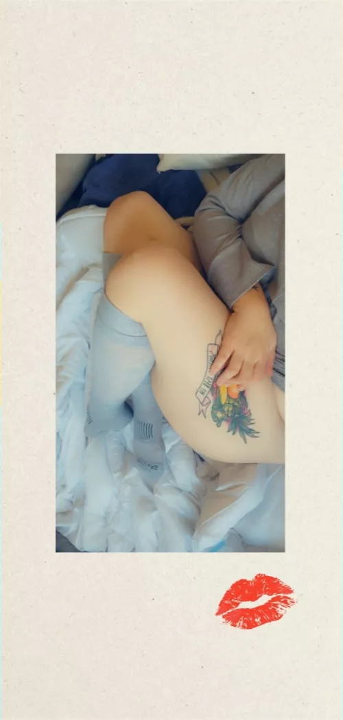 finally back in socks after breaking my heel in half+