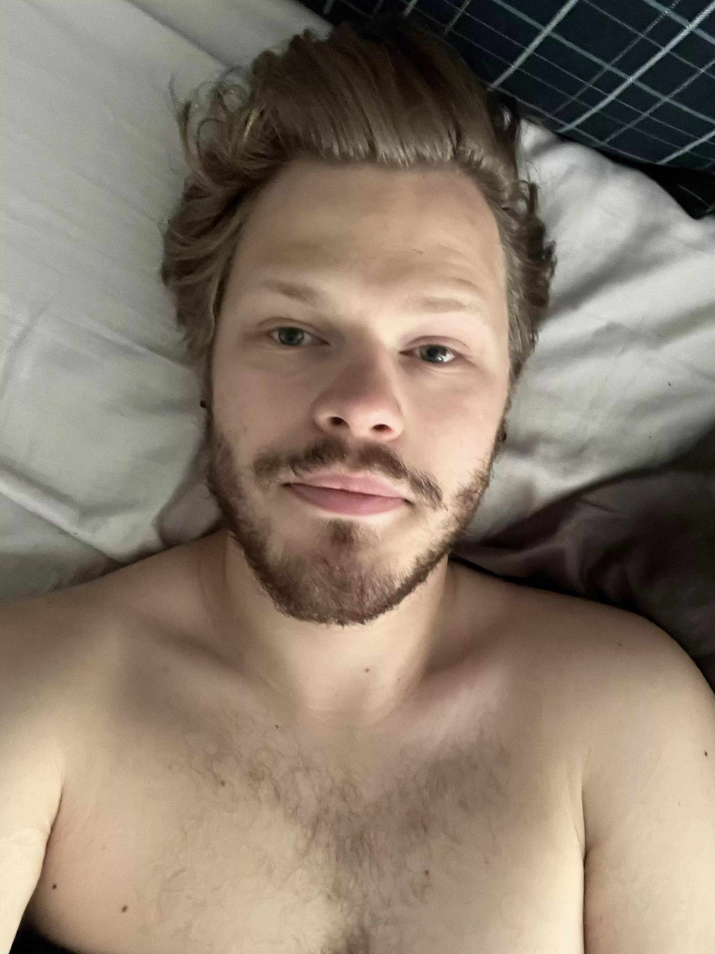 Finally made it to Friday 🙌🏻