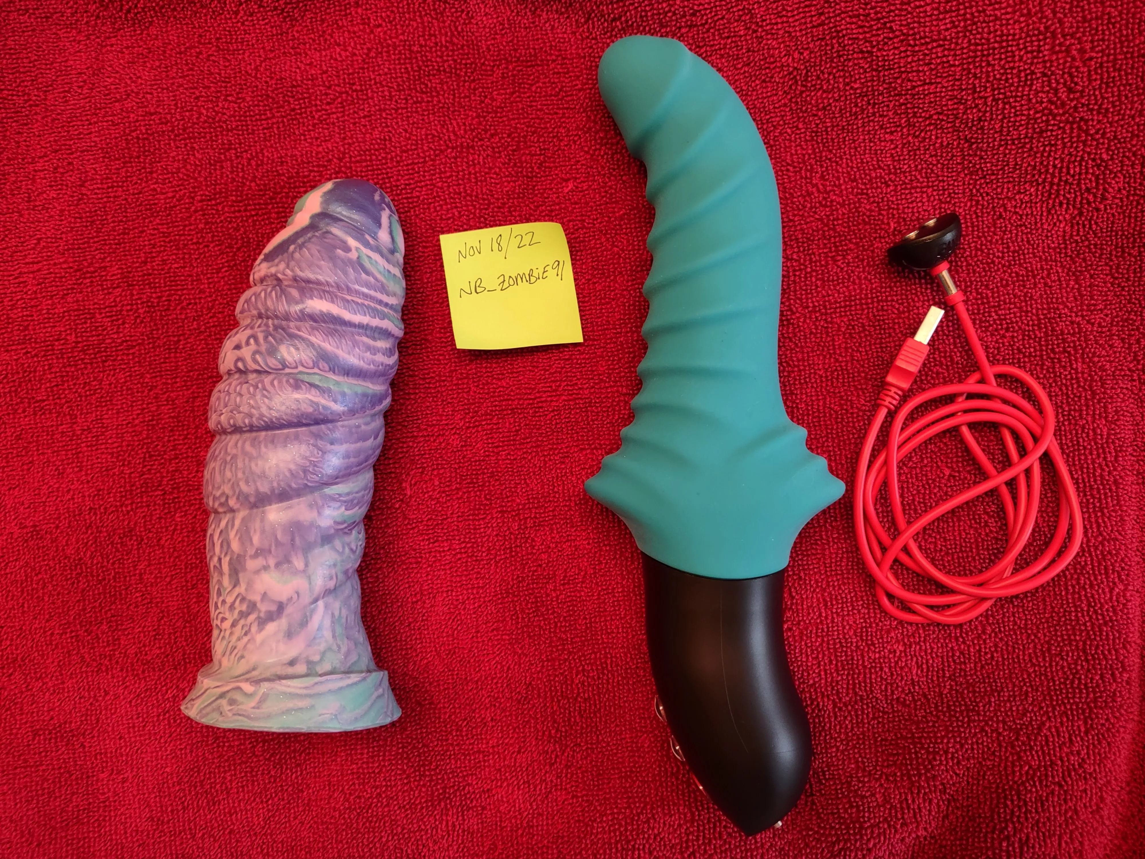 Fun Factory Stronic Drei $75USD (OBO) + Chillow Factory 