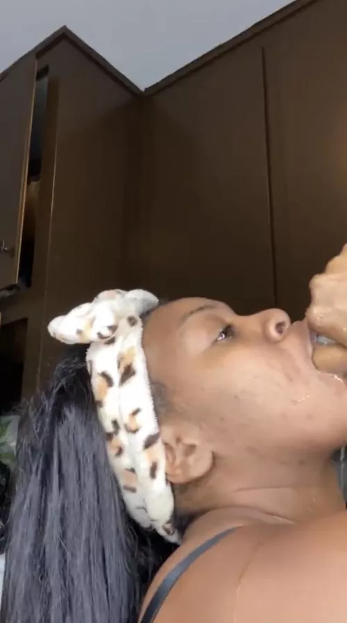 grab the back of my nappy head and fuck my n….r mouth just like this sir 😽😽 kik/wickr: yayasonasty