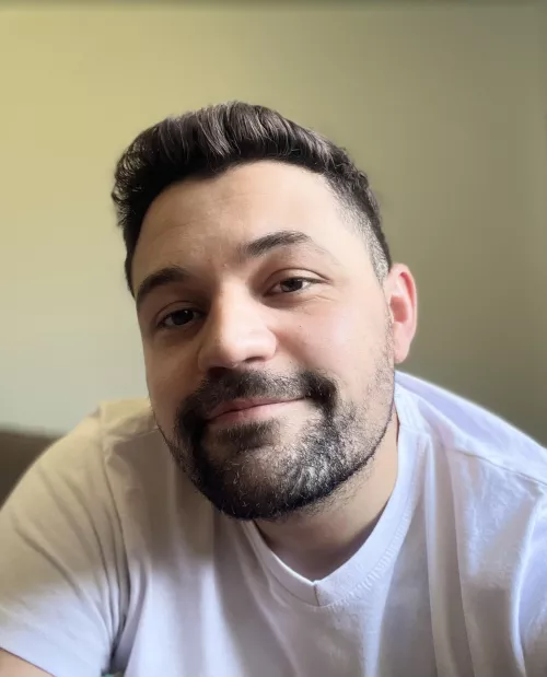 Happy Friday guys! big plans for the weekend?