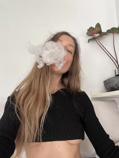 Have a very high weekend 🧚🏼 xoxo