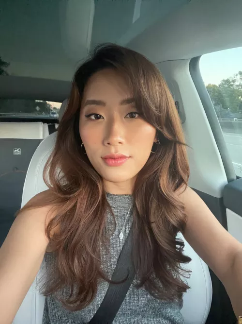 Hey guys! Im new around here, my name is Jayne. Show me some love