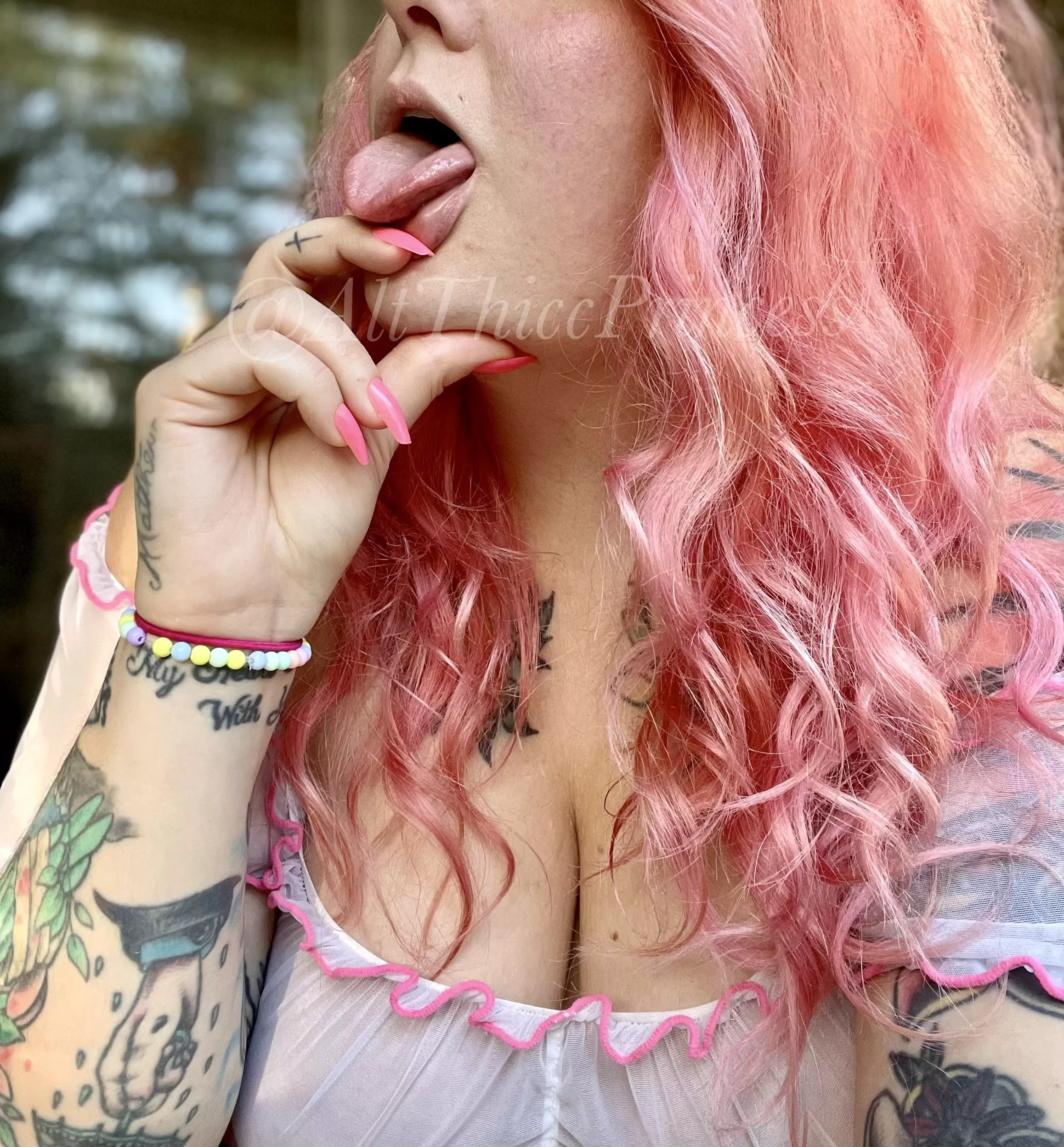 I think this is one of my favorite colors 💕