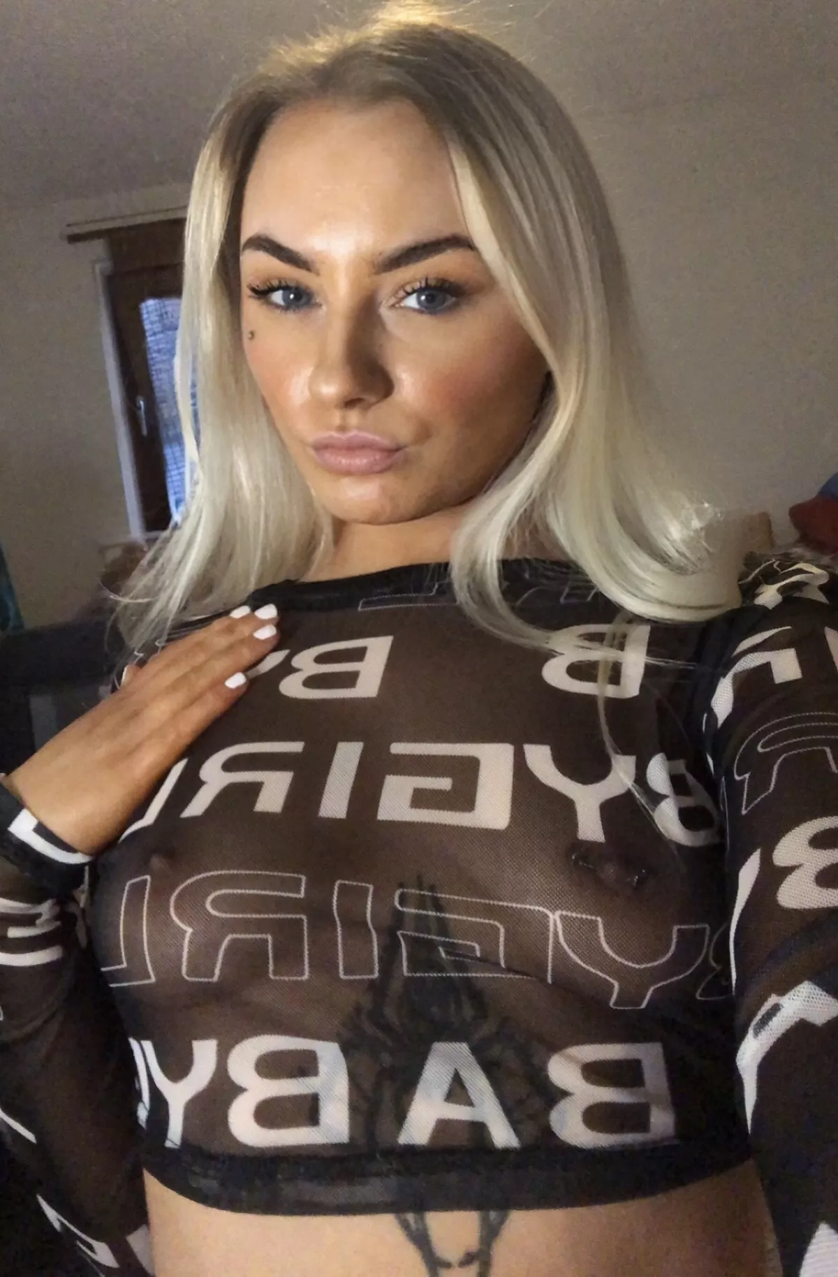 i wanna be naughty for u