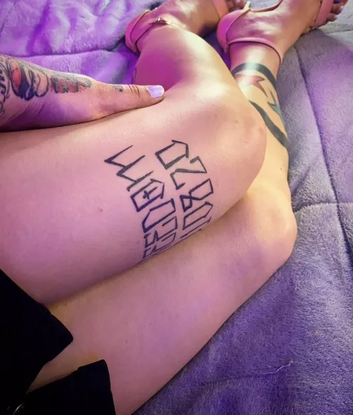 Irresistible legs and feet? 🙈