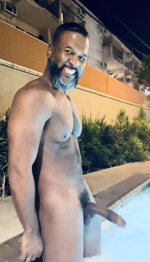 Let’s get wet 😈