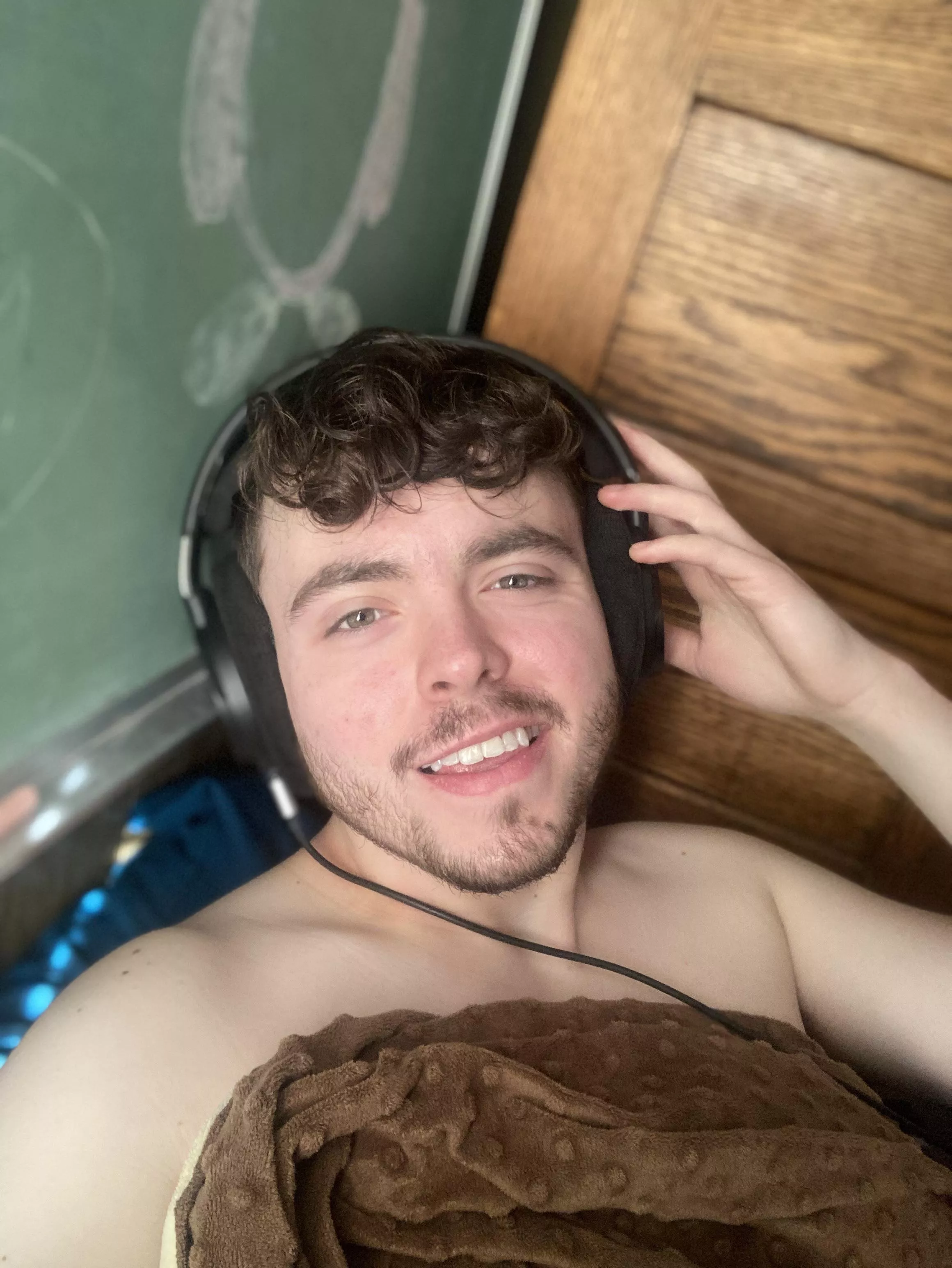 Love to watch people play 🎮