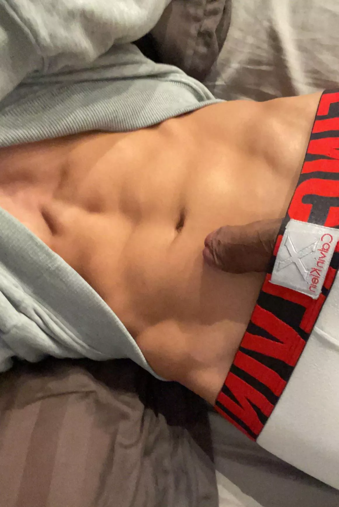 [M] Chilling in Calvin’s