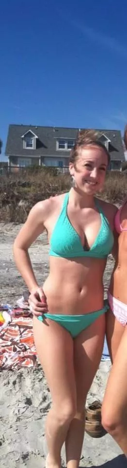 Marie= beach bod/ mom bod/ teacher bod / wife bod !!!!