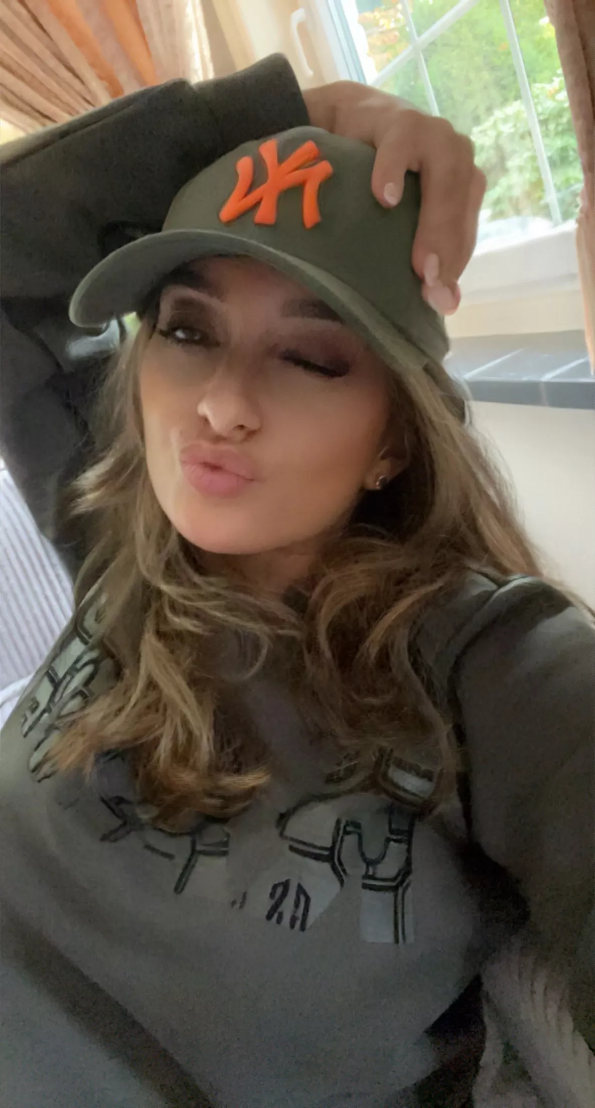 My parents are out, could we do it in the meantime?