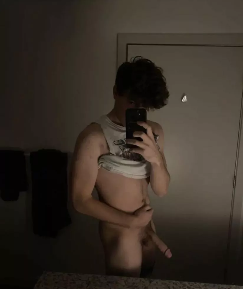 Opinions? (19, DMs open)