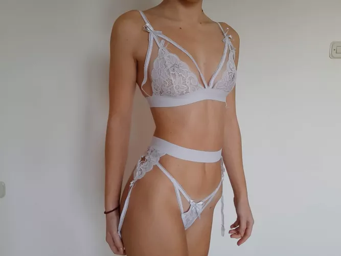 Petite 19yo redhead posting daily 😈 Link in comments