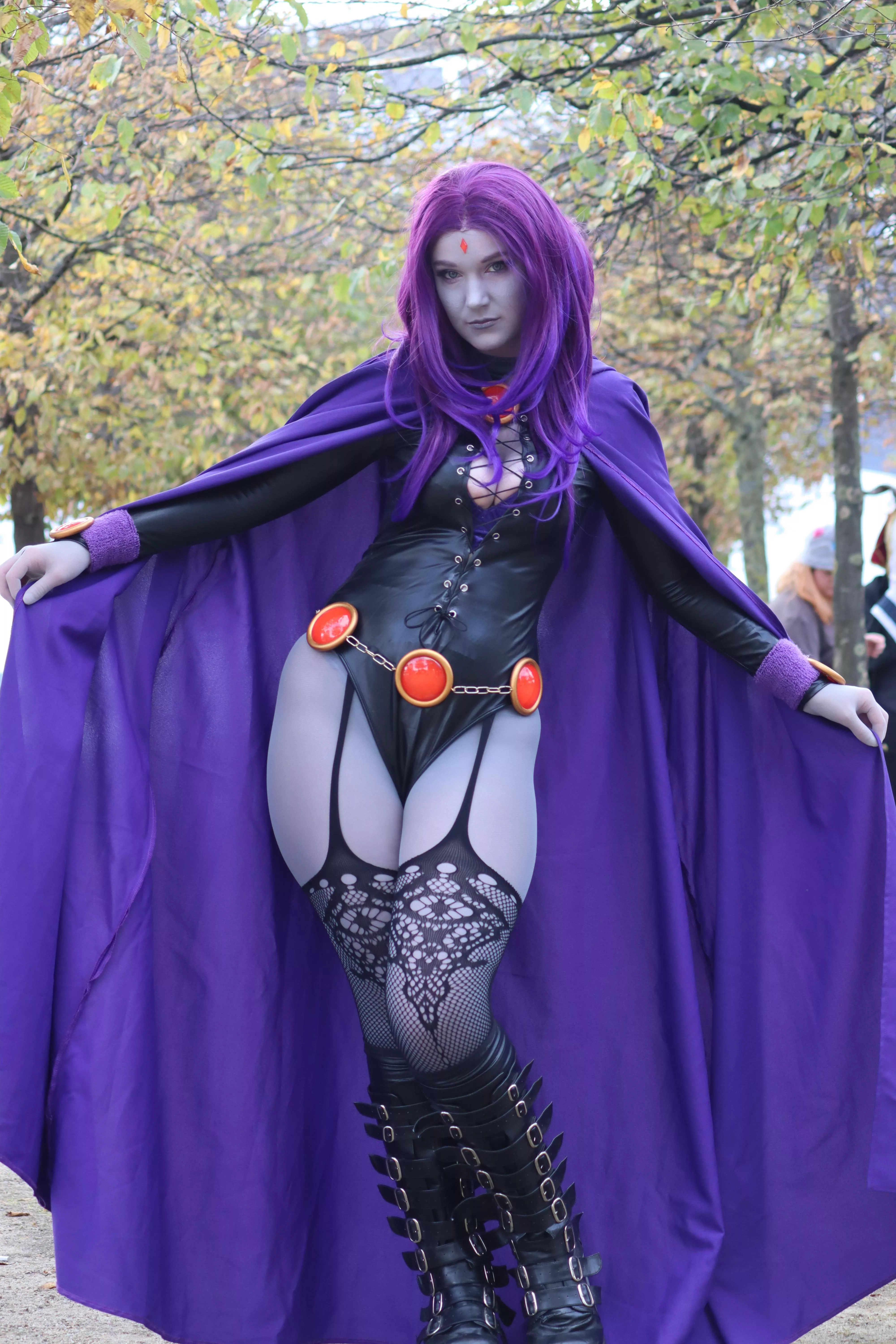 Raven by myself @bittenandsmitten_cosplay photo shot by MrBlueEyes
