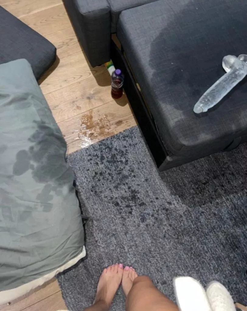 Upvote if I can send you nudes!