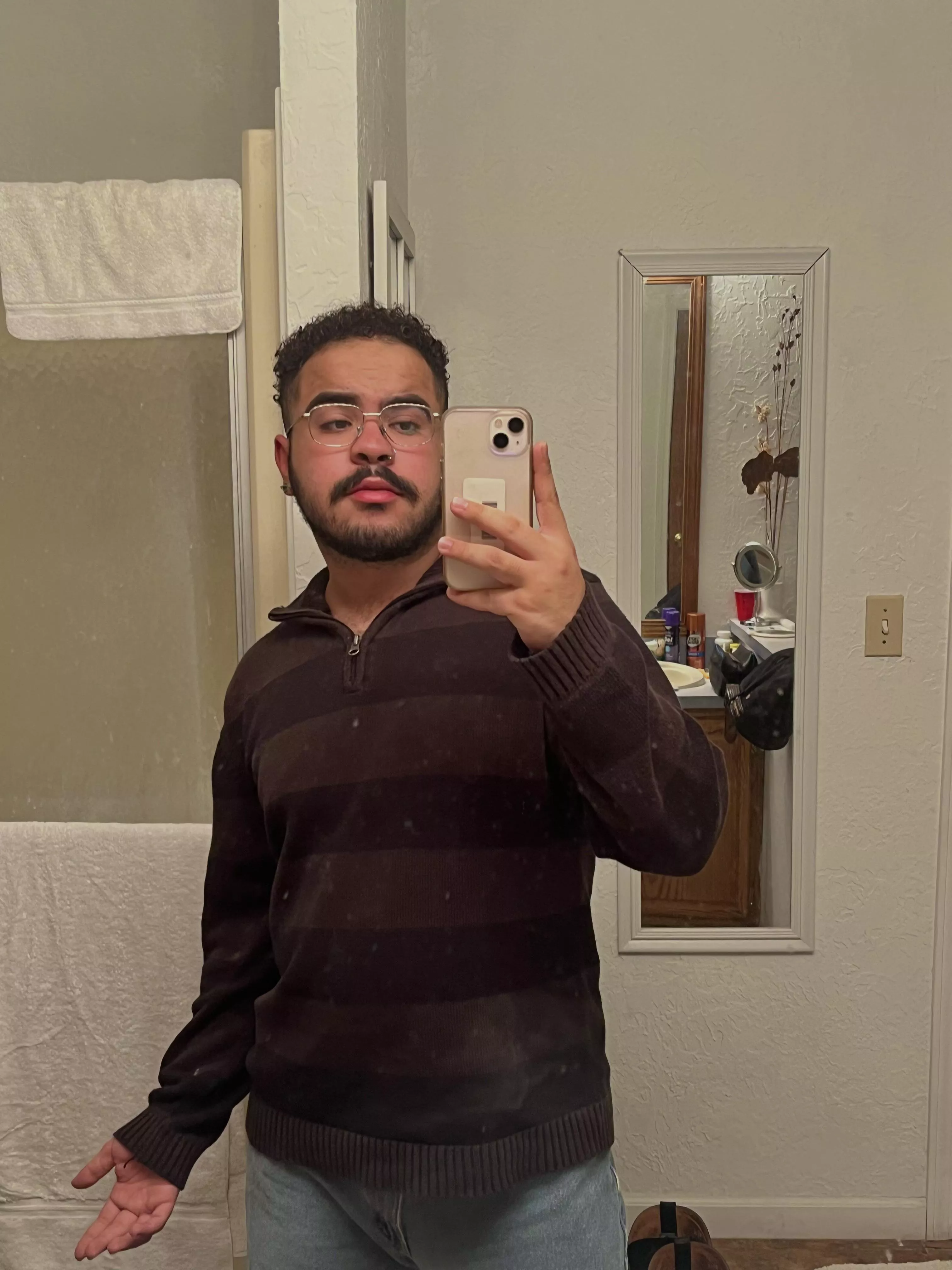 who wants to play mw2??