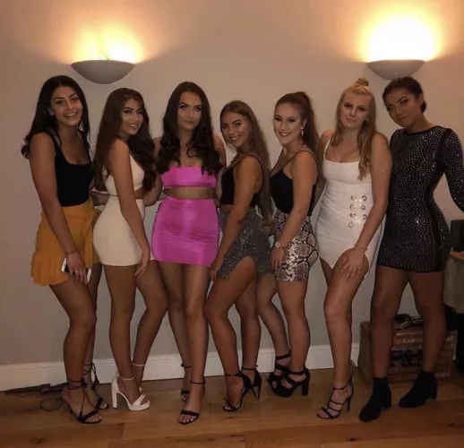 Who you picking if you see them out tonight?