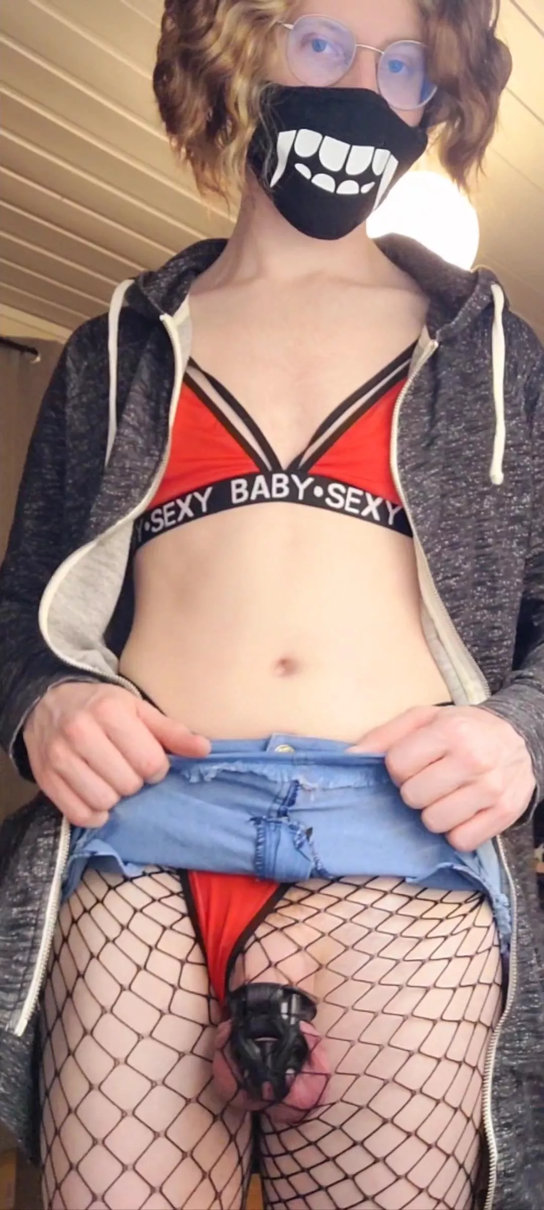 would you take my keys if I flashed my cage?