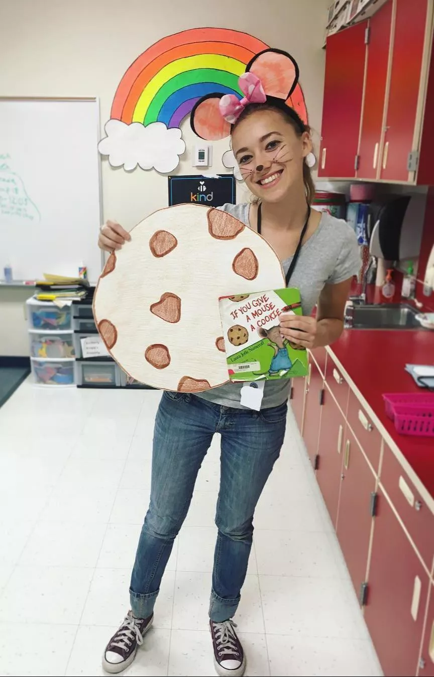 20F working to become a teacher 😁 irtr