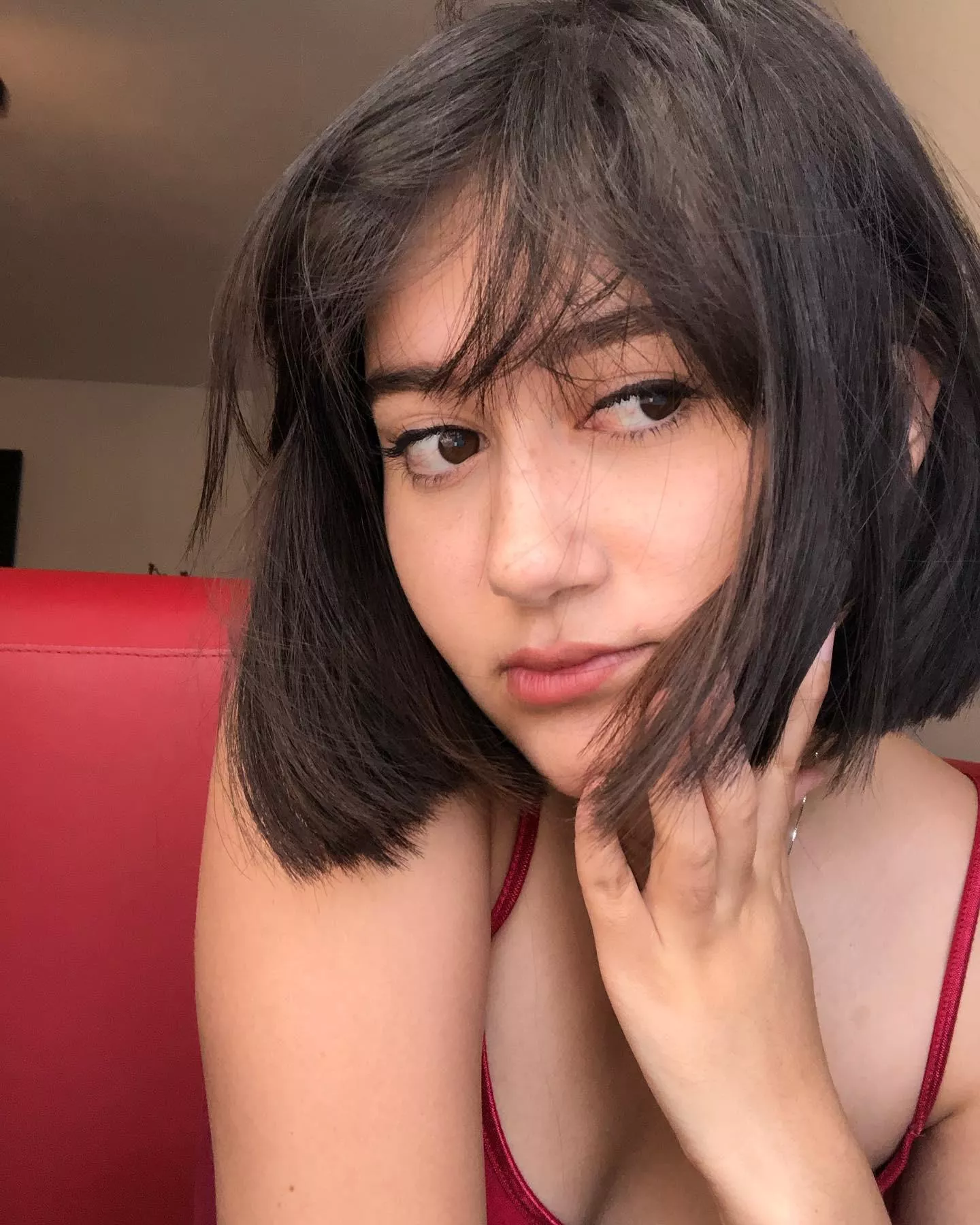 [26F] Had a new hairstyle done recently! Do you like it?