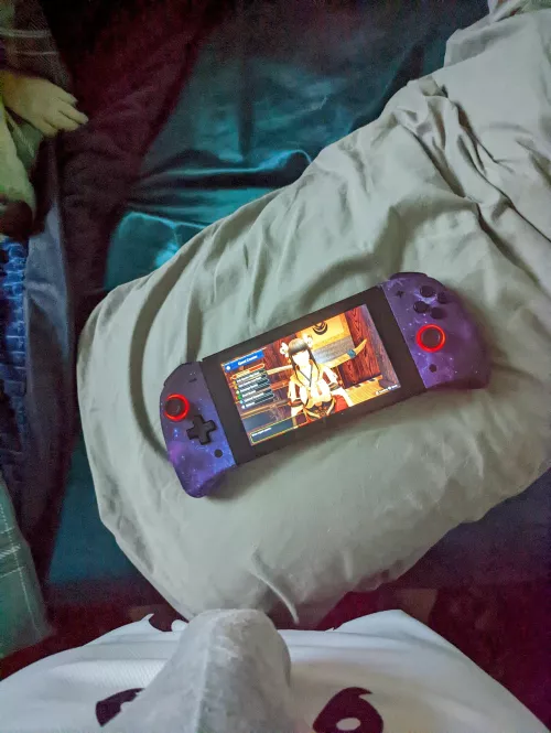 29 monster hunter rise anyone?? DM for friend