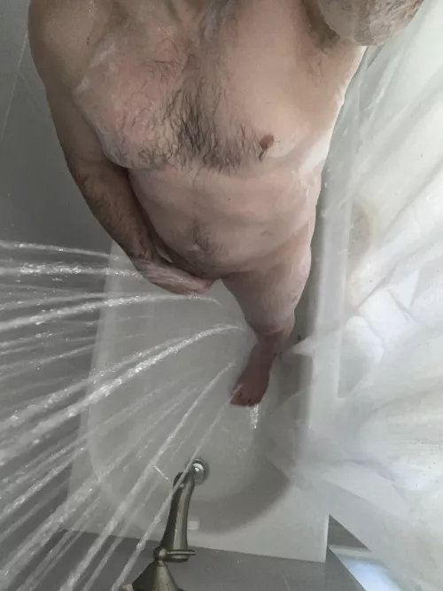 40 Daddy loves being called Daddy, especially if you want to see more ;)