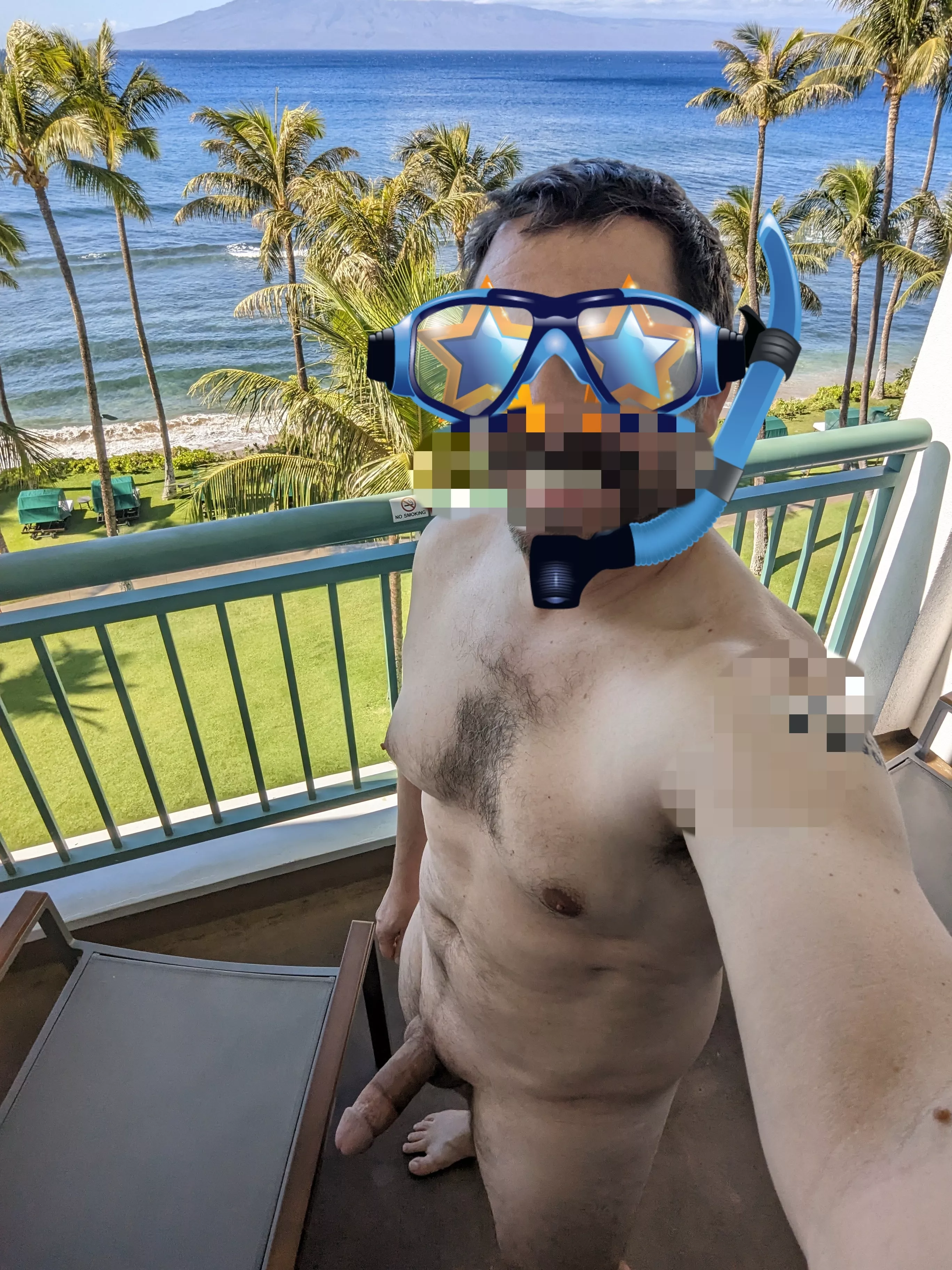 (42) balcony in Hawaii