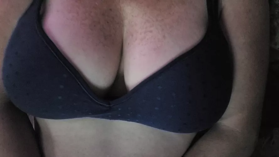 44m40f4formf looking for bi female.