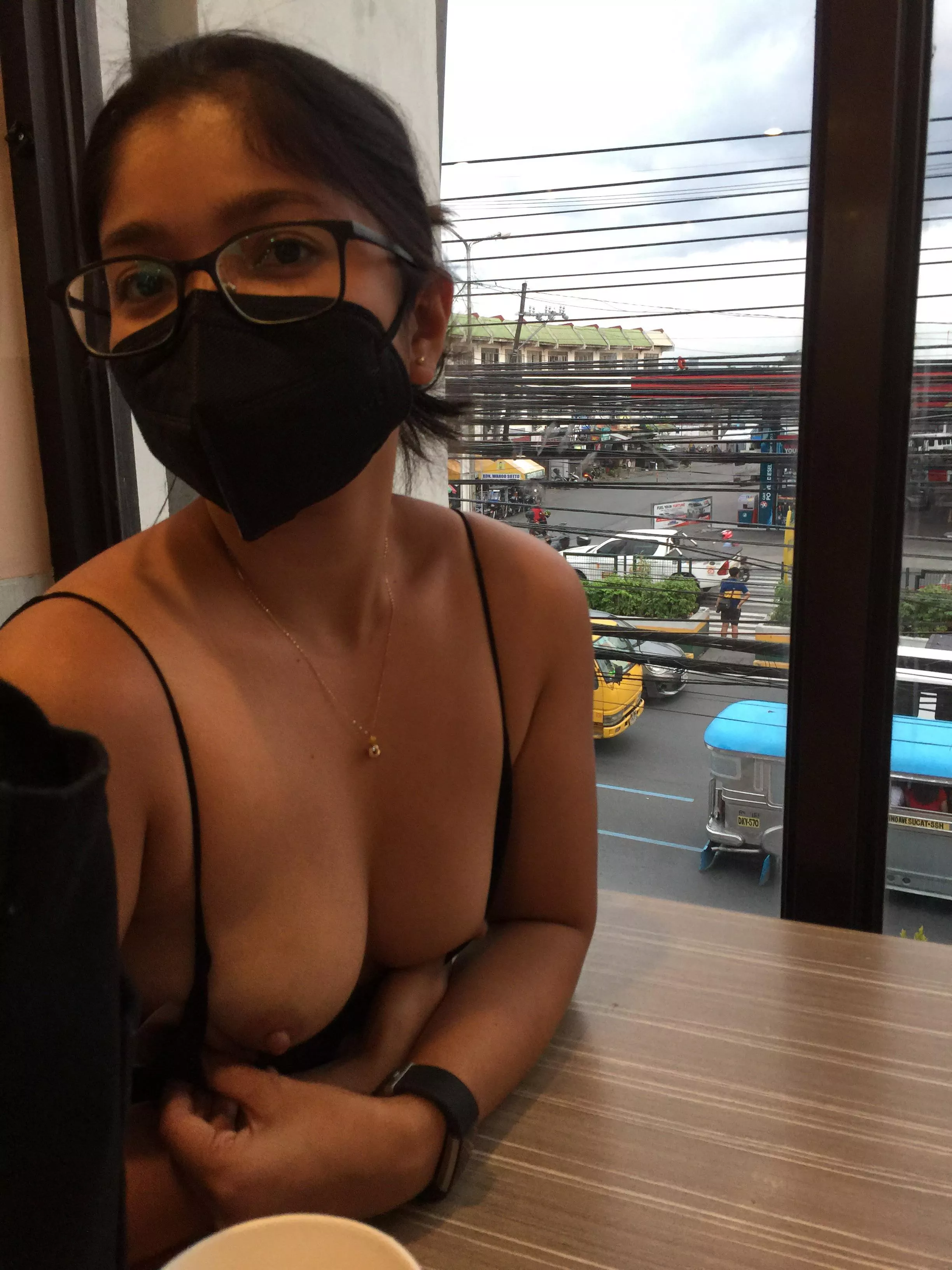 A flash for that cute waiter at the restaurant today!