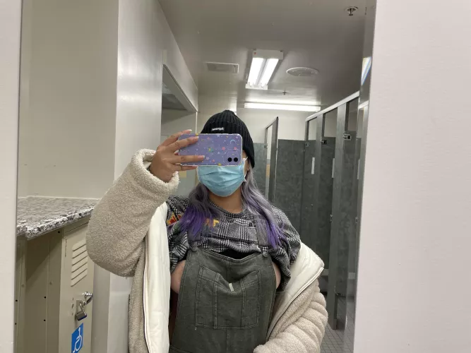 a n o n y m o u s [nipslip]