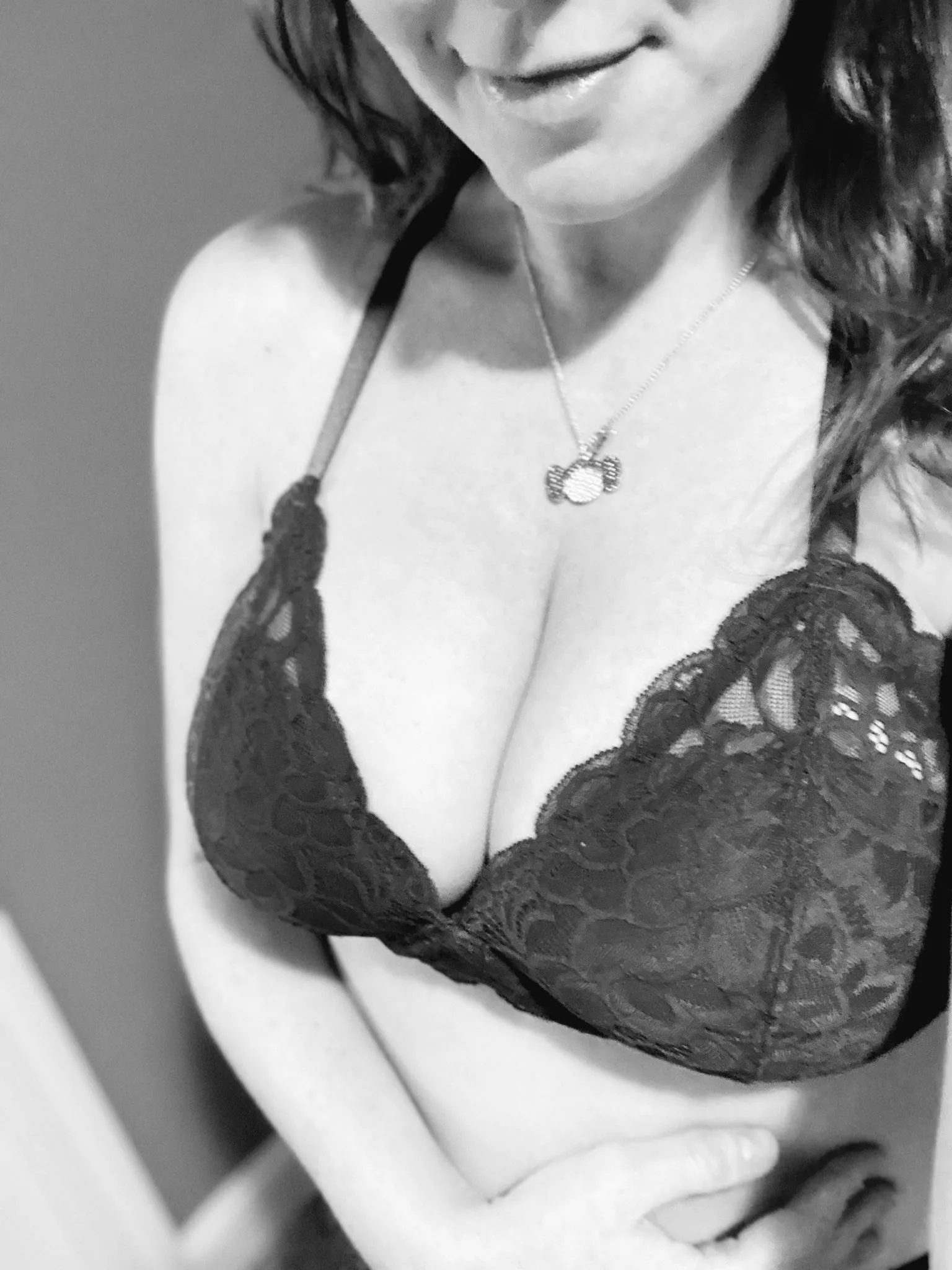 All mine 😊😉 [image]