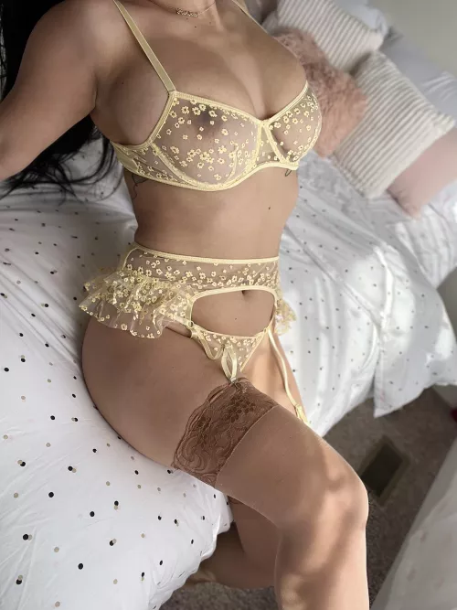 Bringing you a little sunshine [f]