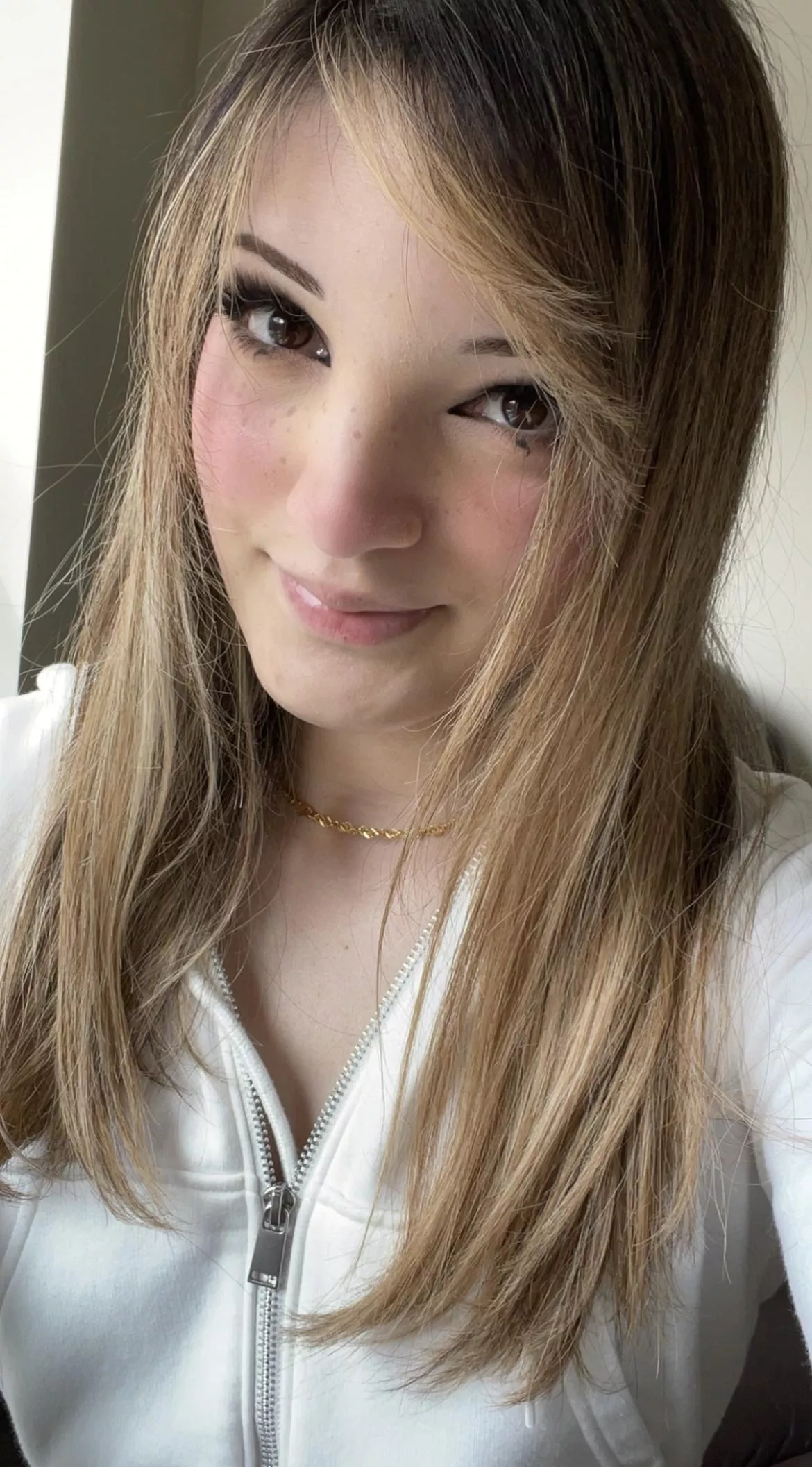 Brown Doe Eyes 💖🦄