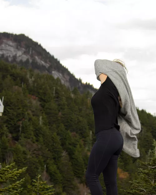 Can you see my panty lines?