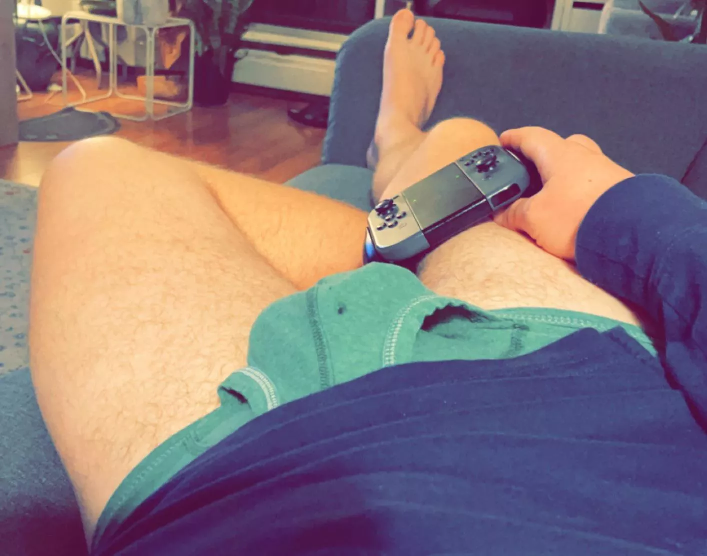 Chill Friday night playing some Nintendo 🩲 🎮