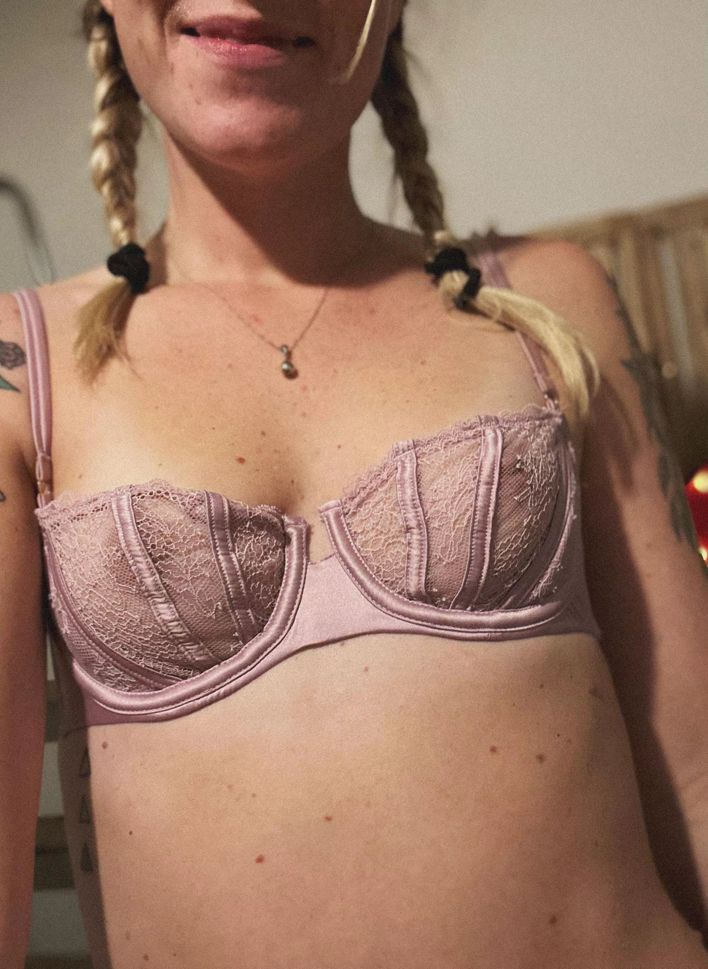 Come pull my piggy tails