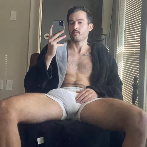 Cum take these off for me