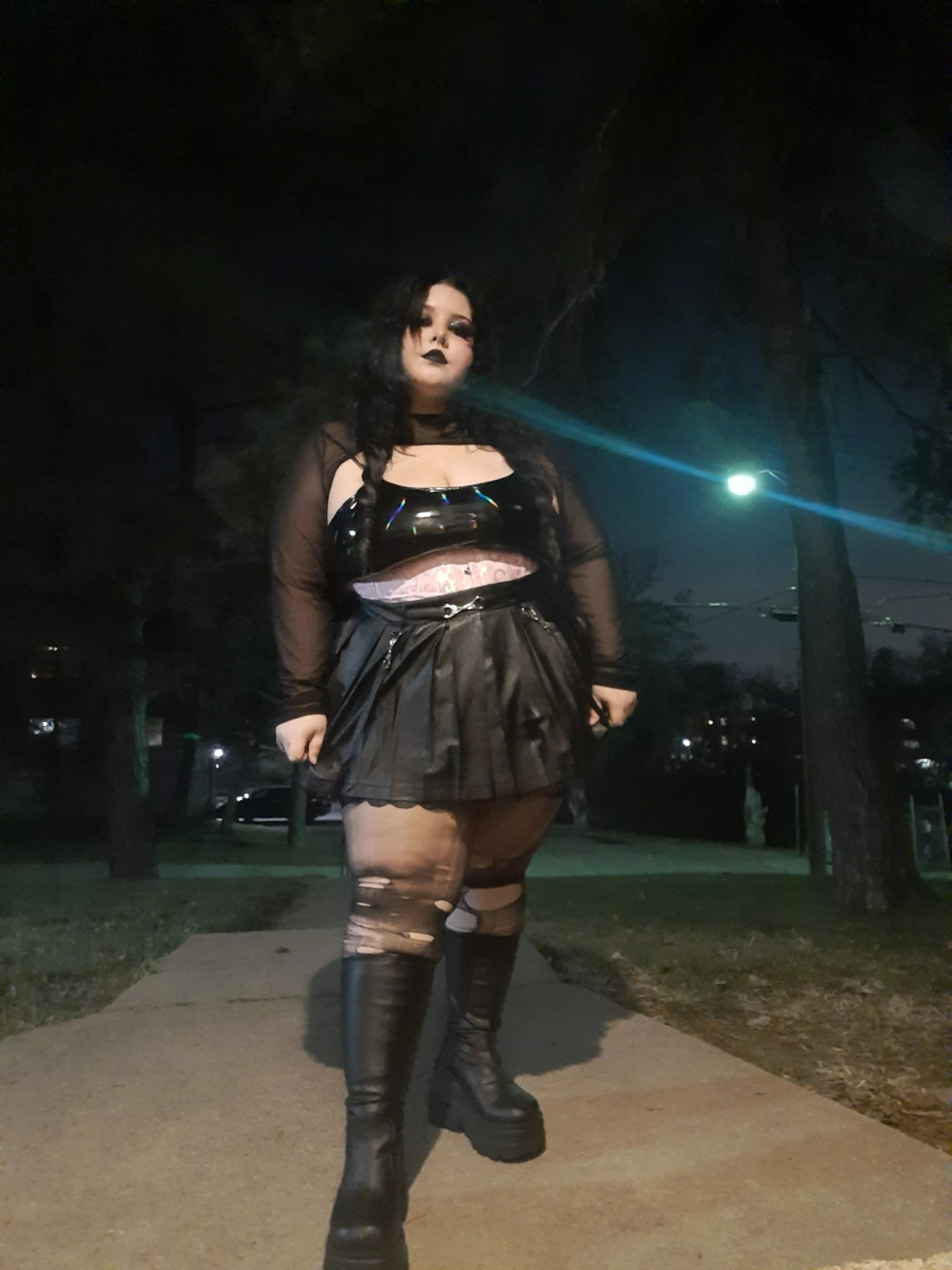 do you like goth girls in destroyed tights?