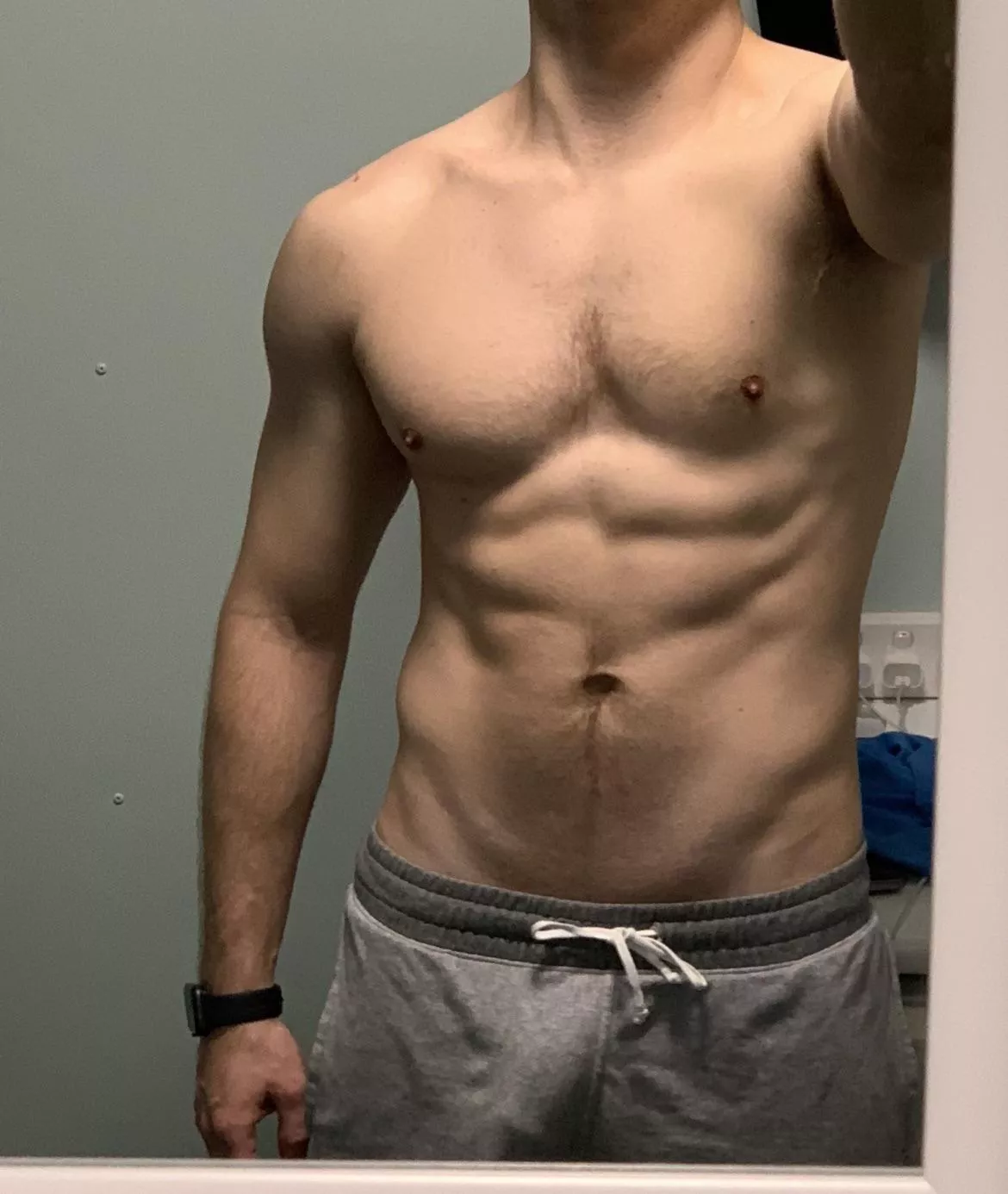 Does a weekend get any better than surfing with dolphins? ☀️