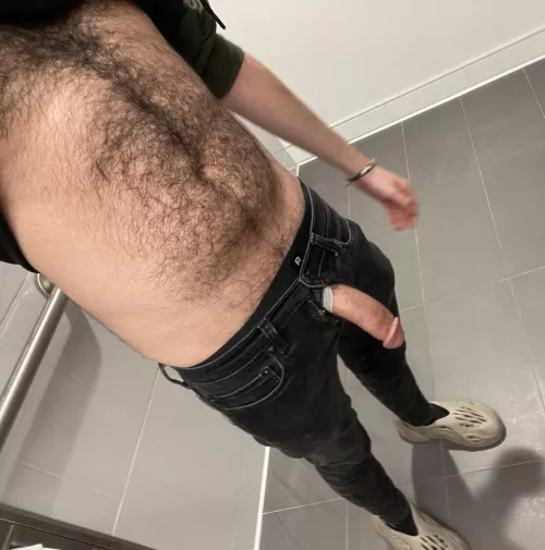 growing a nice winter coat this season 🦦