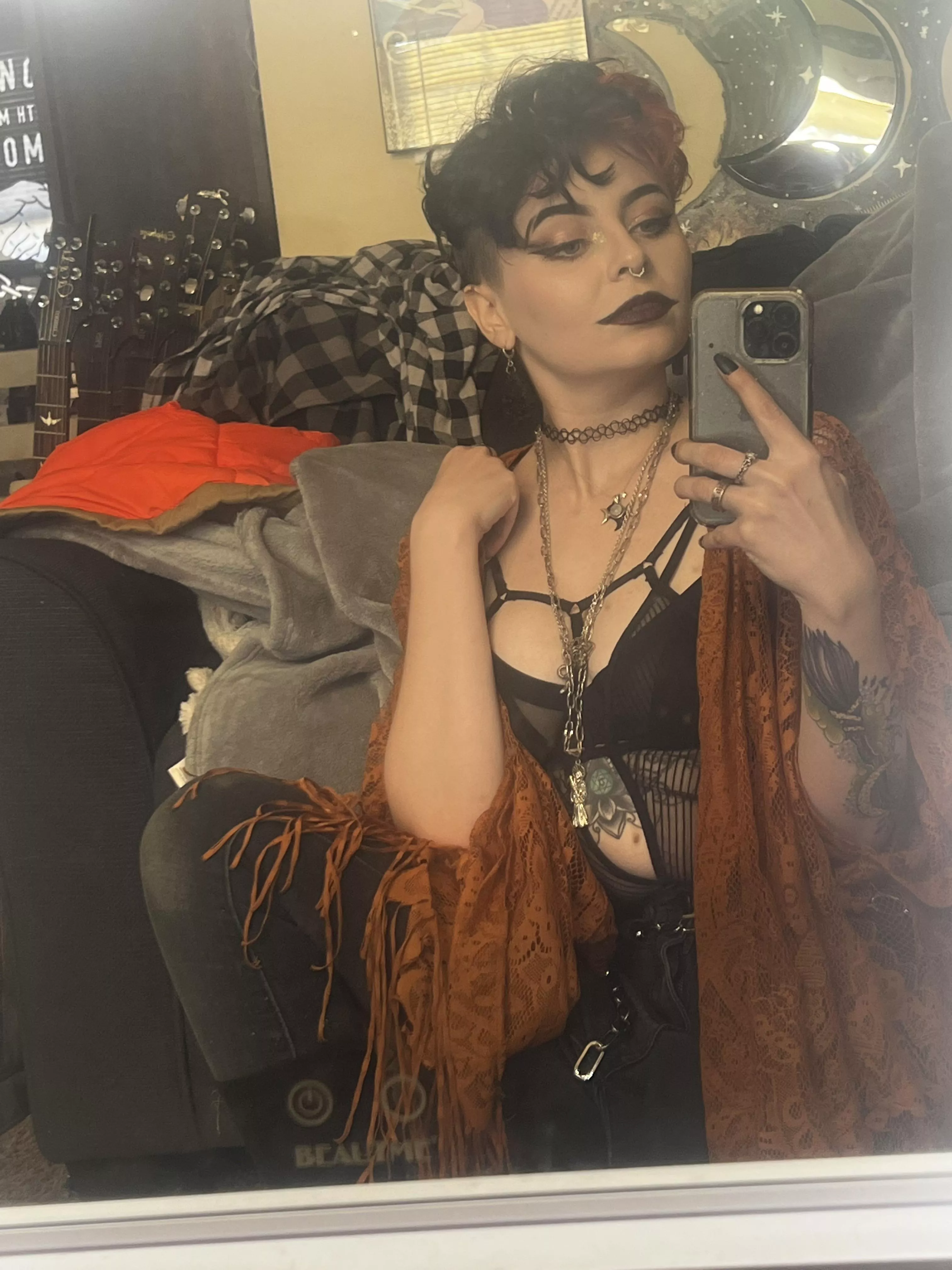 Happy Saturday! What are you listening to today?