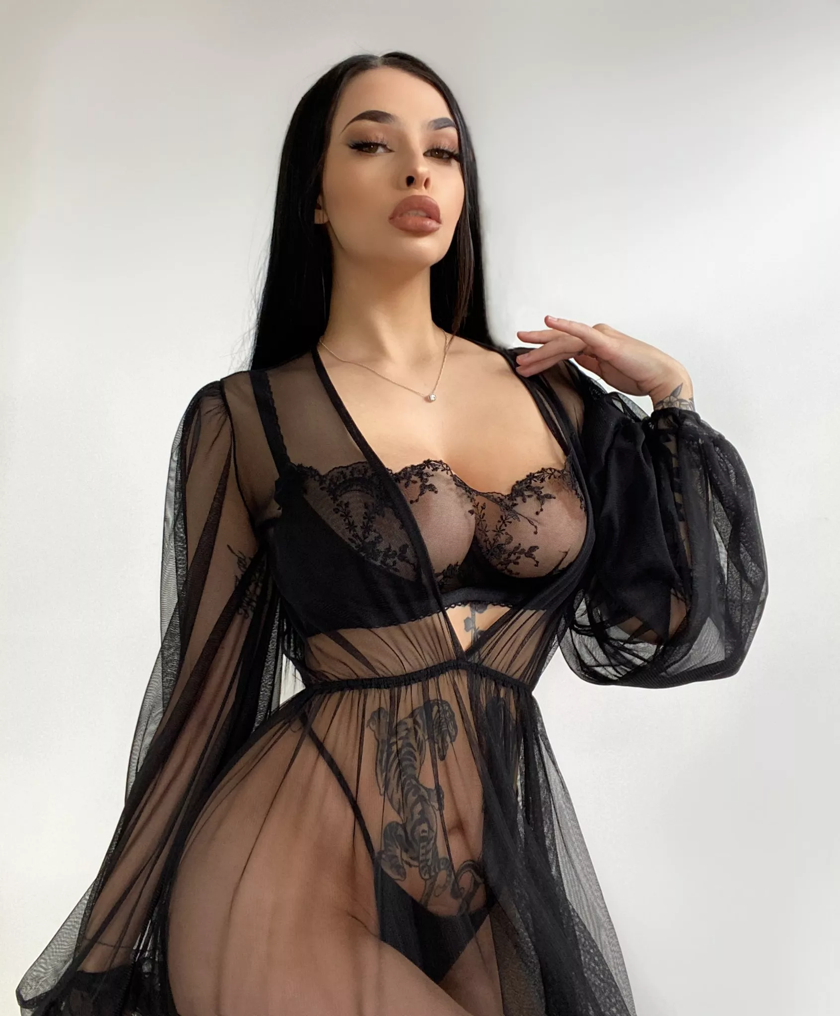 Hey slut,Any first slut to upv and say hi to mommy to get the special task tonight slaves