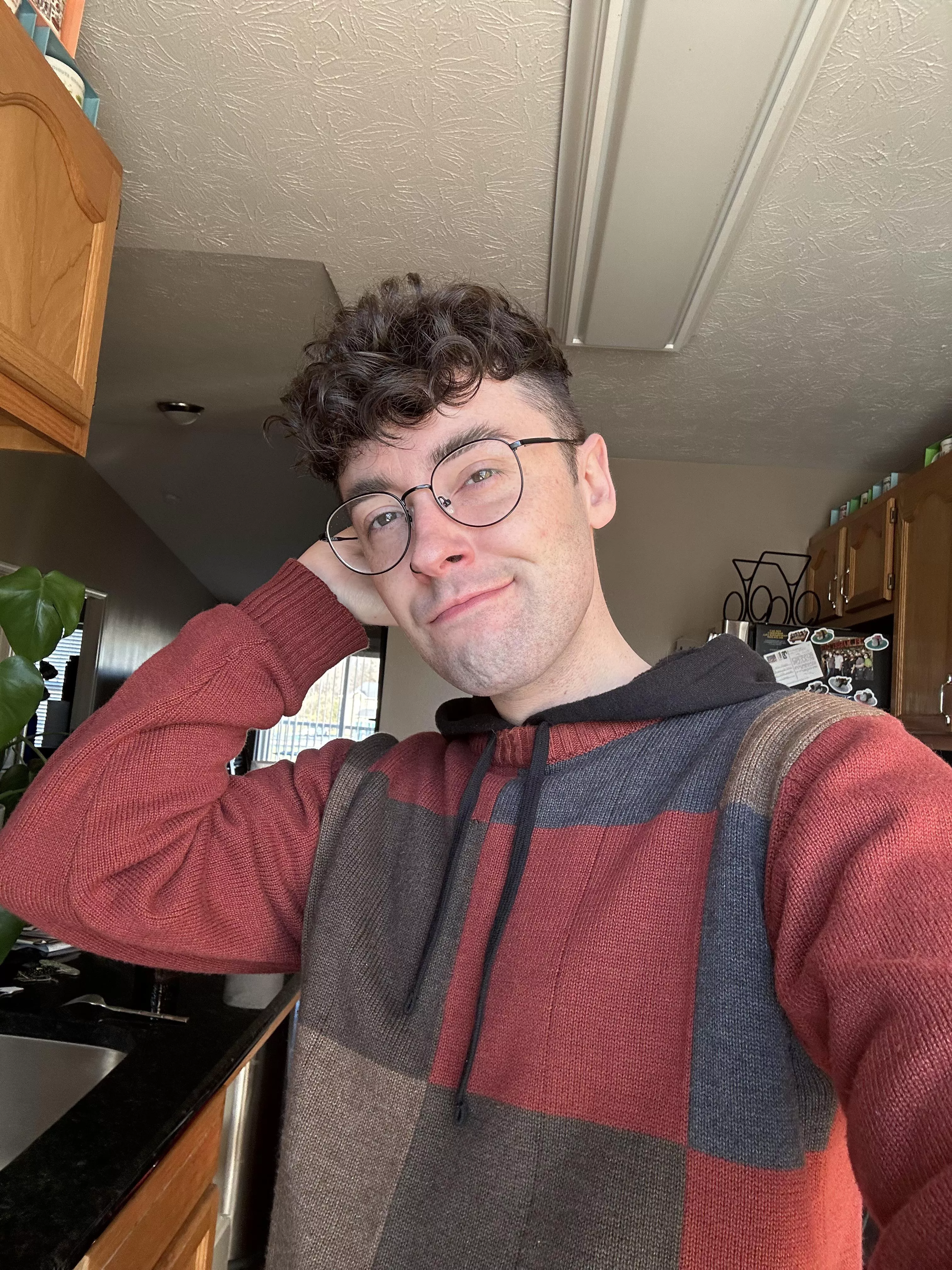 Hope everyone has a super shiny Saturday ✨