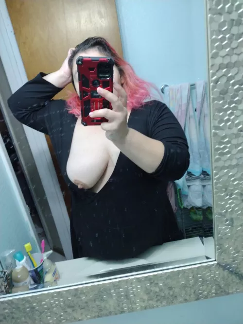 i have pink hair 😘