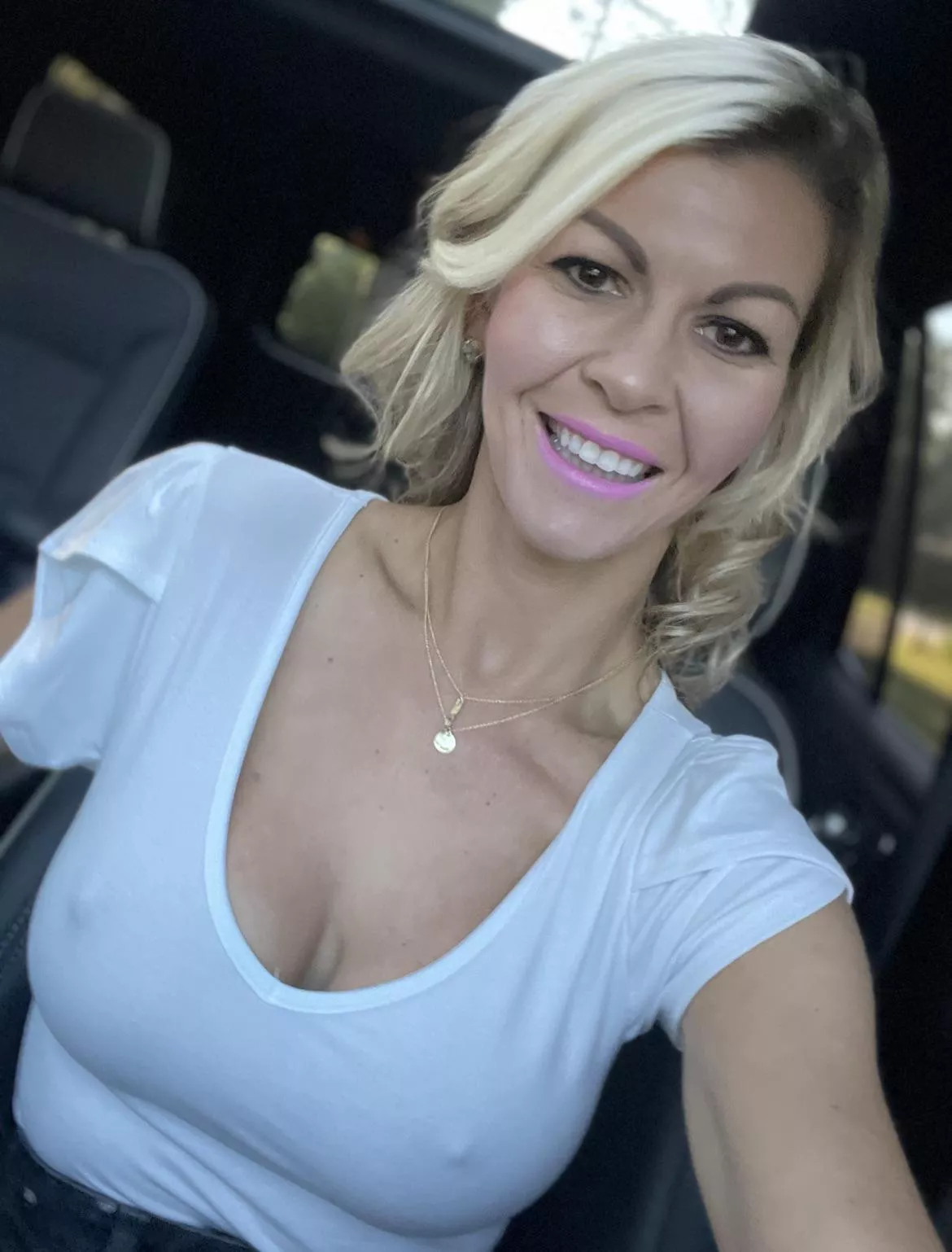 I really do go out Braless………..this was date night! You should see how hard they get in the restaurant!